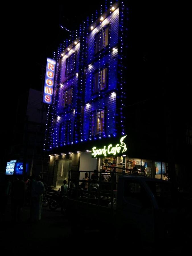 Hotel Spark Residency Ченнаи Экстерьер фото