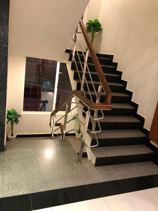 Hotel Spark Residency Ченнаи Экстерьер фото